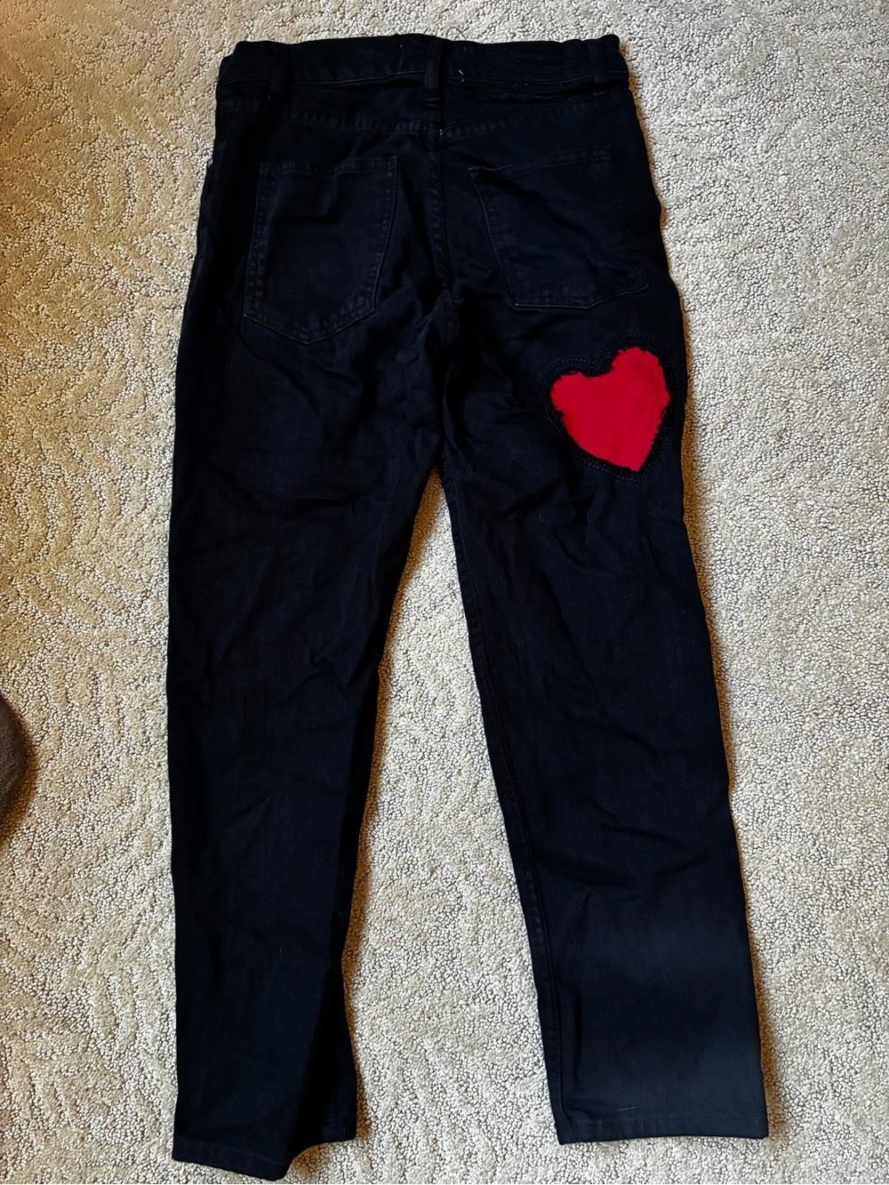 REVICE Black Slim Straight Jeans with Red Heart Patch size 26 runs small